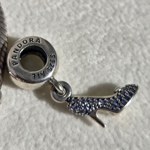 PANDORA Cinderella’s Blue Glass Slipper Charm 791470CFL - Picture 3 of 4